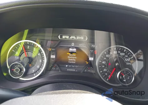 2022 Ram 1500 Big Horn 4X4 5'7 Box from USA, damaged, VIN 1C6SRFFT0NN417879